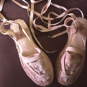 NWOT Catherine malandrino sandal